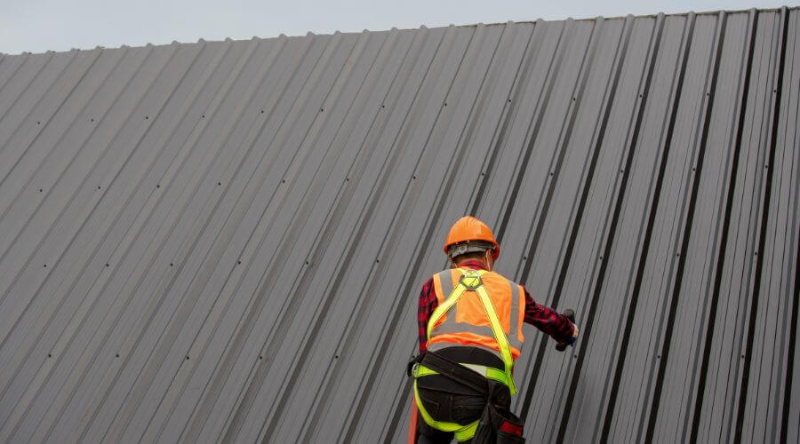 Professional Flat Roofing Installation in Taylor Ridge, IL